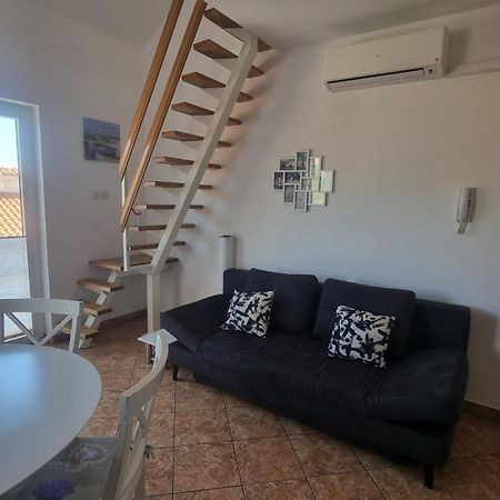 Apartment Helmut With Sea View Baška Kültér fotó