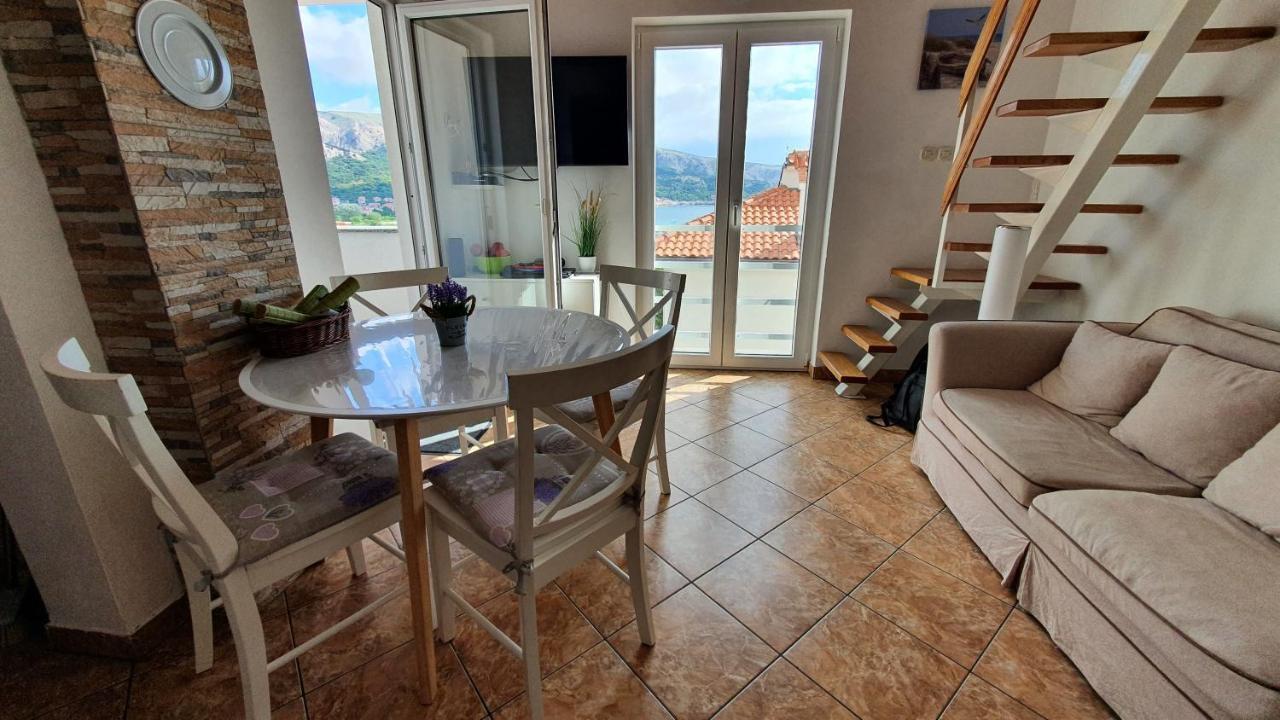 Apartment Helmut With Sea View Baška Kültér fotó