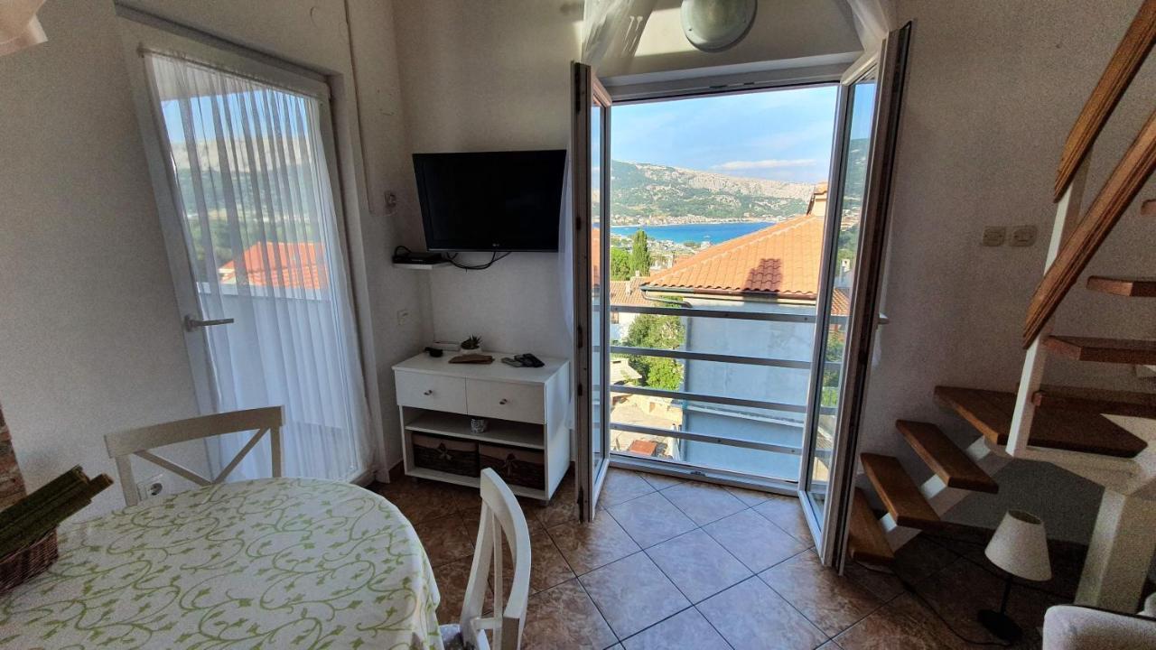 Apartment Helmut With Sea View Baška Kültér fotó