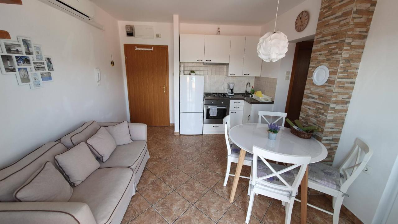 Apartment Helmut With Sea View Baška Kültér fotó