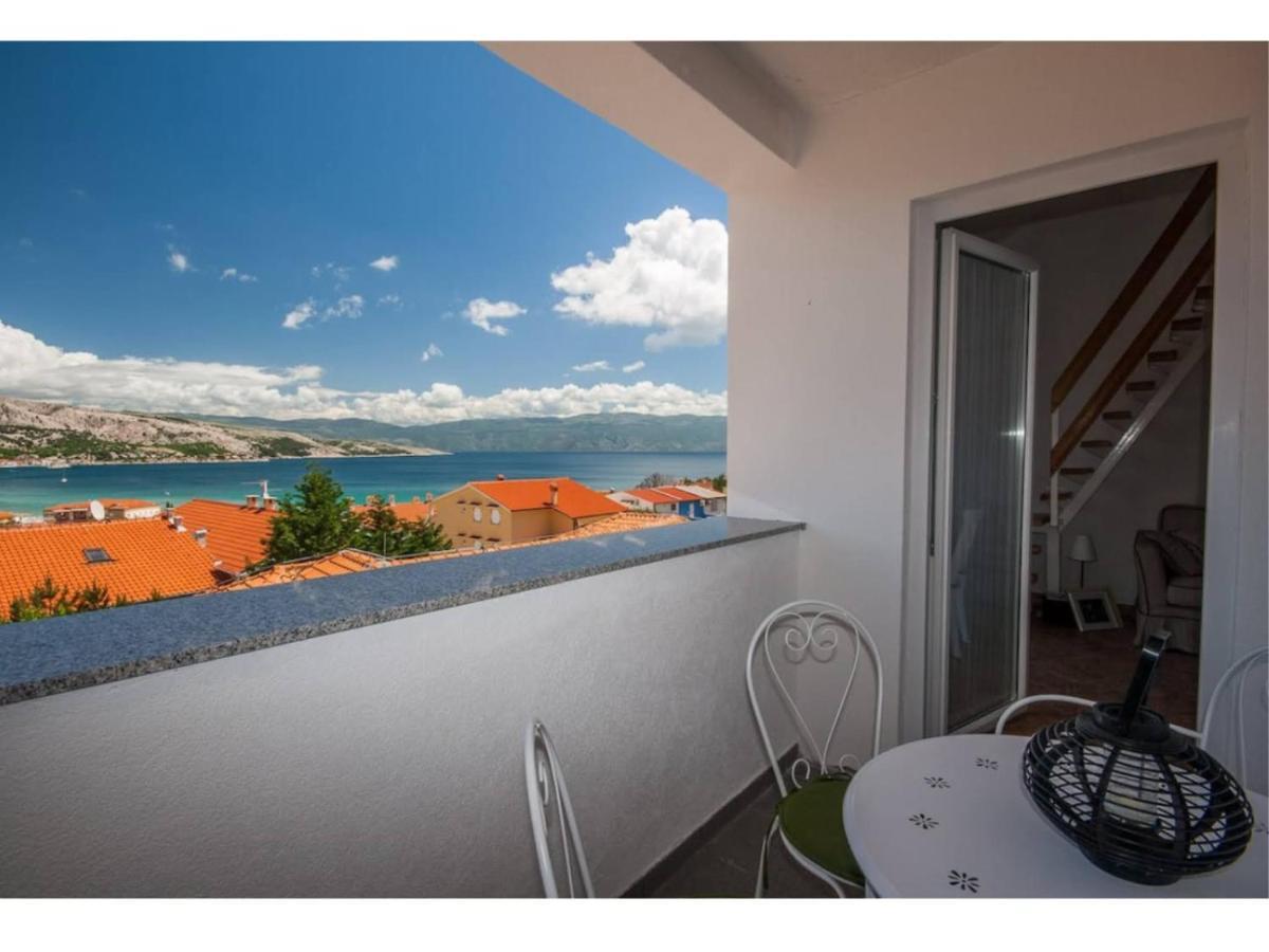 Apartment Helmut With Sea View Baška Kültér fotó